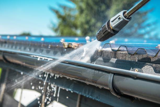 Why Choose Our Certified Pressure Washing Experts for Your Project Needs in Knoxville, TN?
